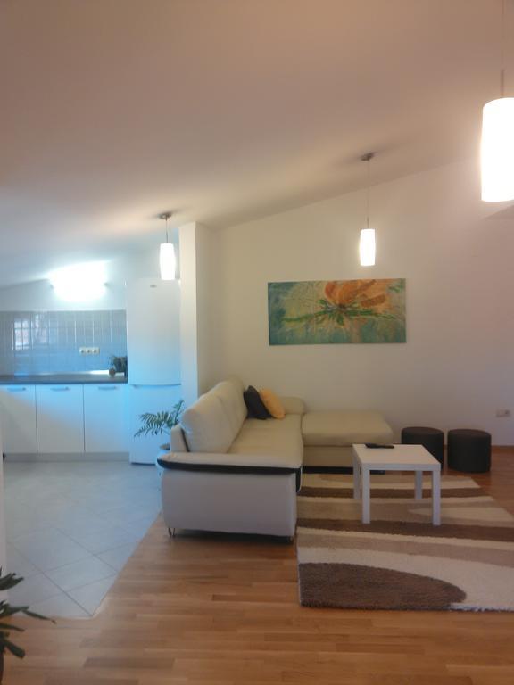 Tim Apartment *